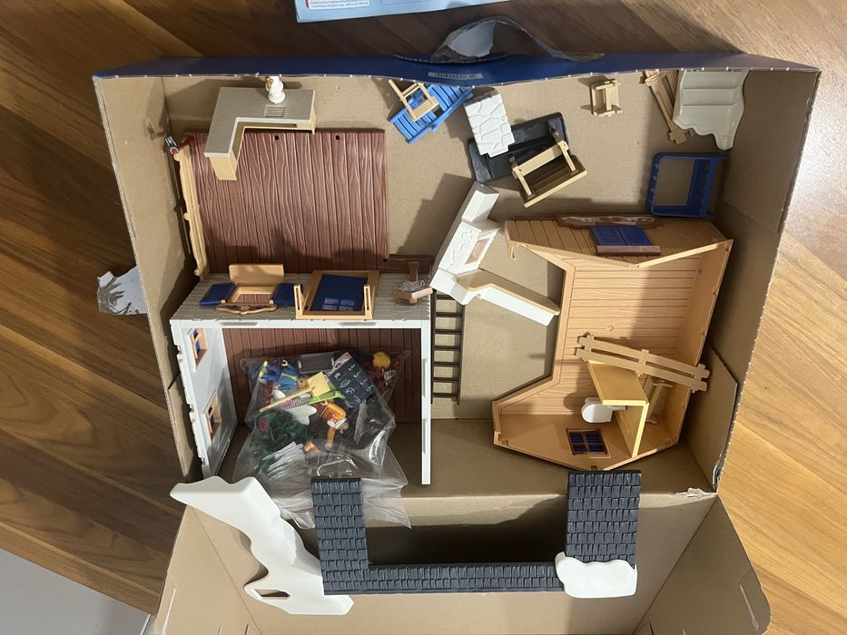 Playmobil Chalet de Ski 9280 – Completo com Caixa e Manual