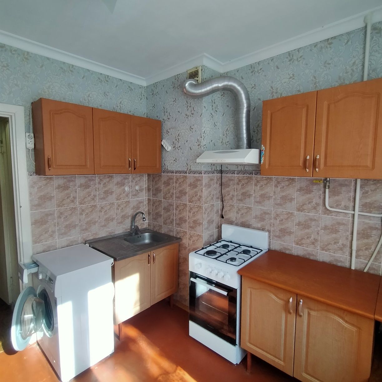 Продаж 1 кімнатна Леваневського