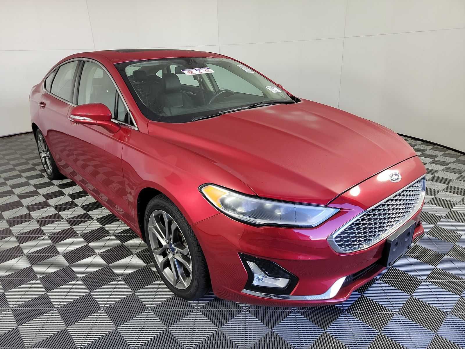 Ford Fusion Titanium 2020 року