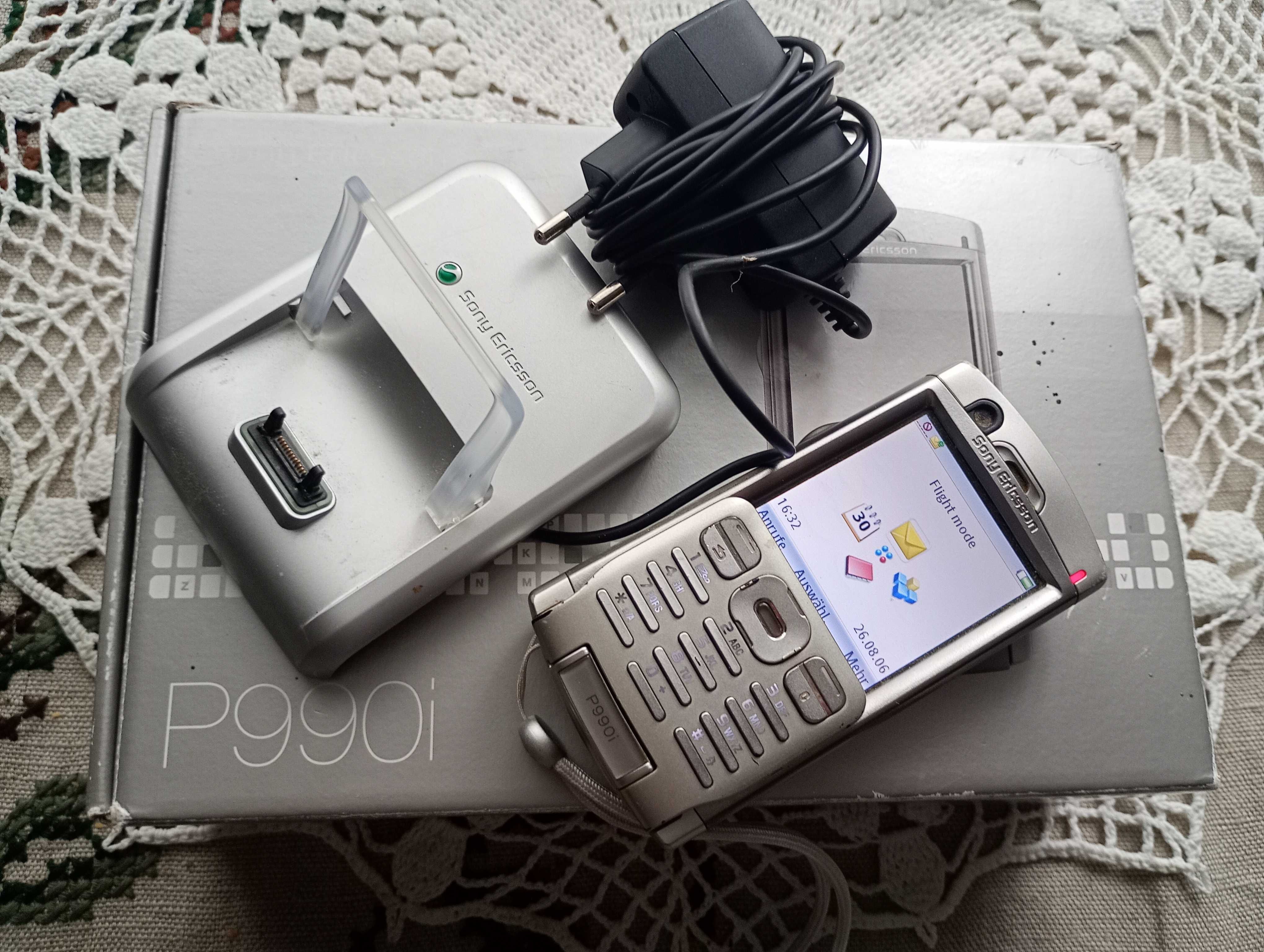Sony Ericsson p 990 i