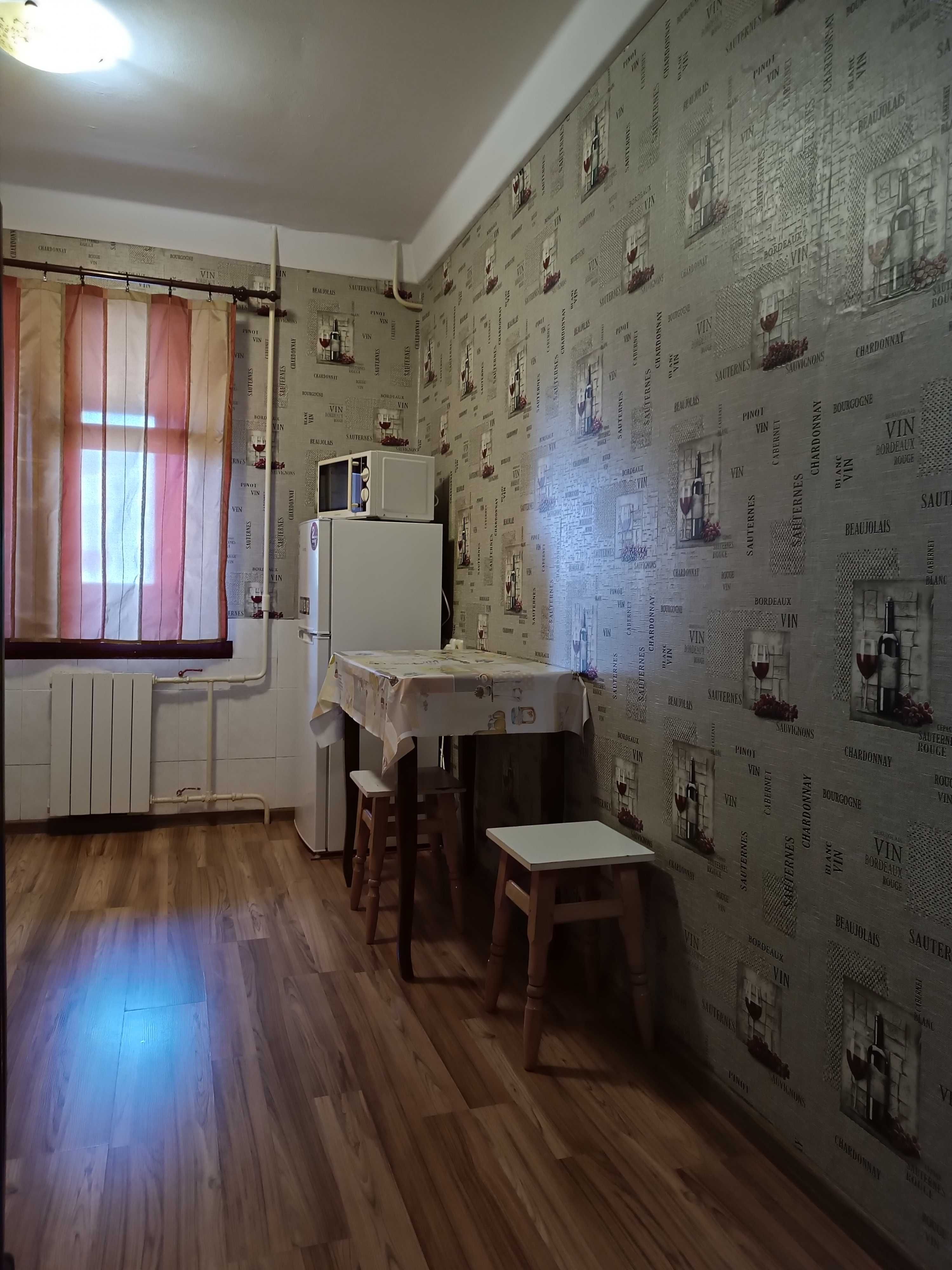 метро "Героїв Дніпра"-1 хв.  "DreamTown".  ТЦ "Оазис" пр.Оболонський,43