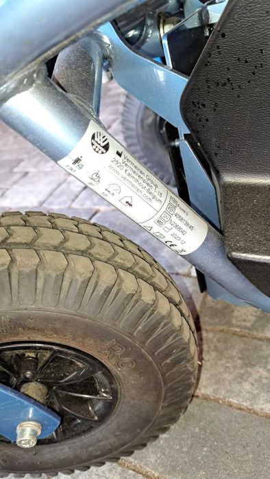 Elektryczny wózek inwalidzki Forest 3 marki Vermeiren