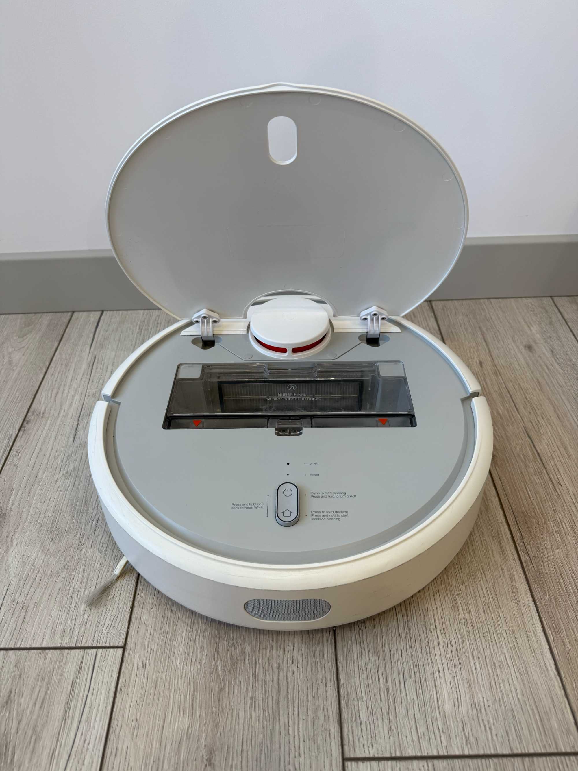 Робот пилосос Xiaomi Mi Robot (1st generation)