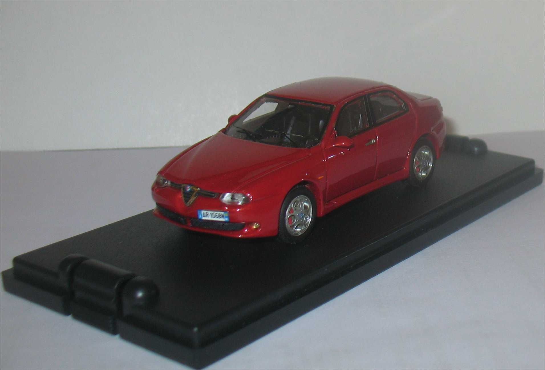 Alfa Romeo 156 GTA - Berlina (Escala 1/43)