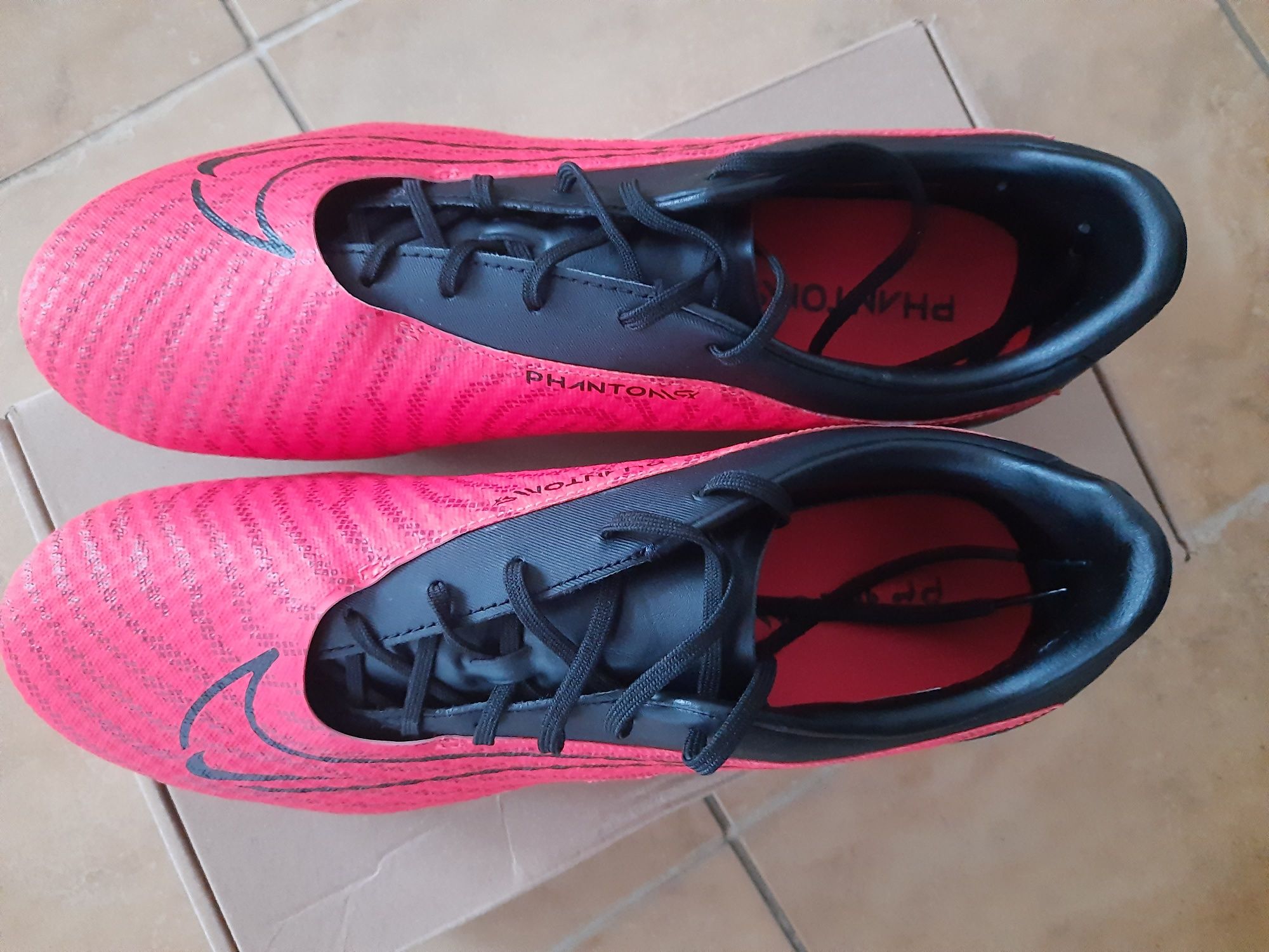 Nike Phantom GX Academy FG/MG 45.5