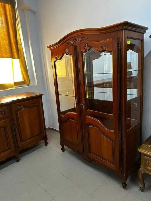 Komoda oraz witryna w ludwikowskim stylu. Transport cały kraj.