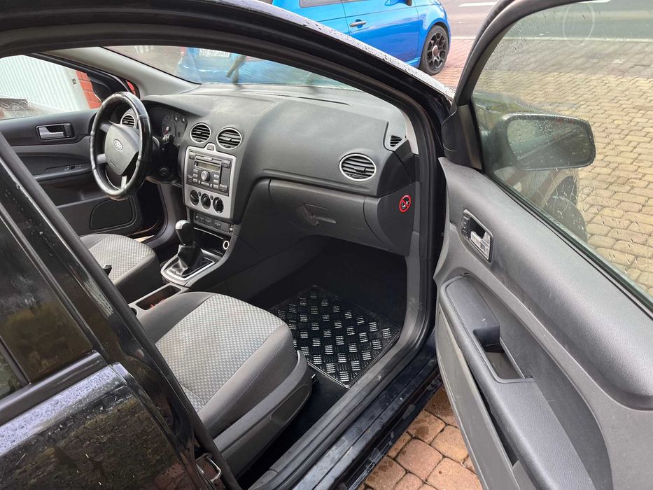 Ford Focus Kombi-1.6-16V-2006r-KlimAbsElekKraj FVAT ZAMIANA