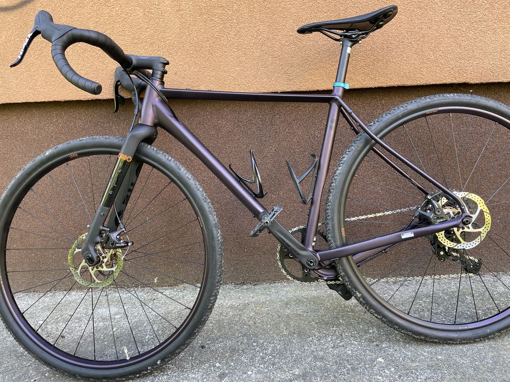 Gravel Rondo Ruut AL2