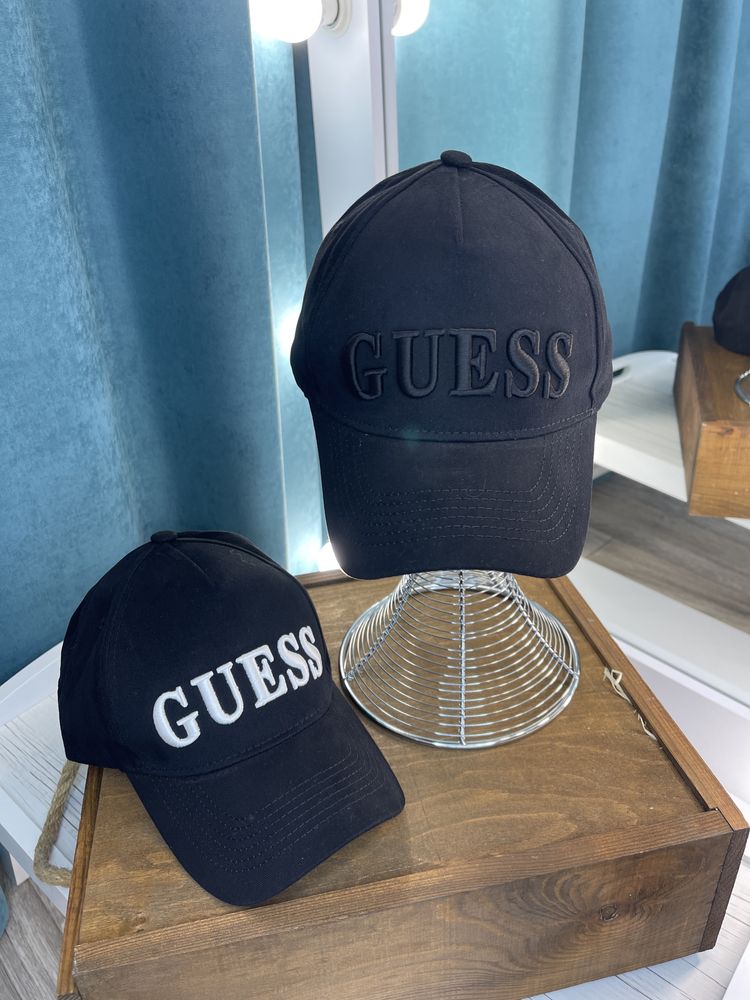 Мужская бейсболка в стиле Guess черная Чоловіча кепка катон