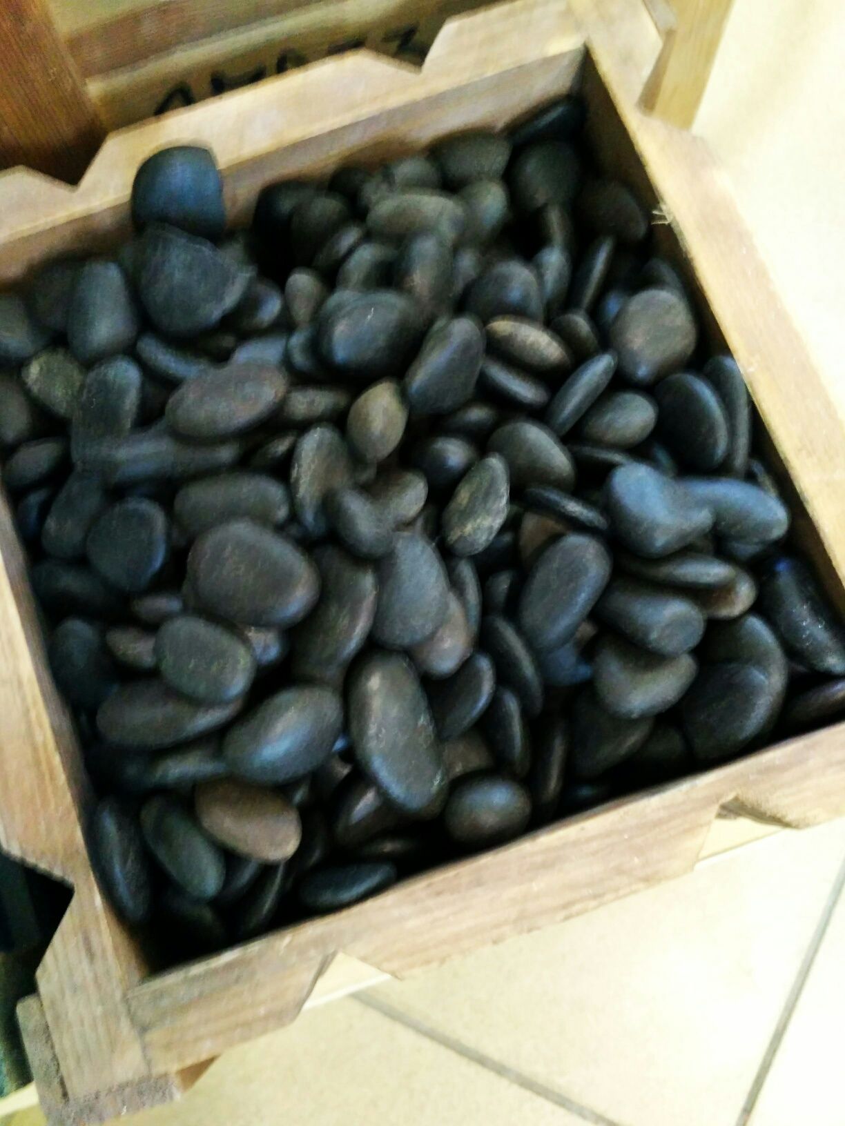Камни черные и белые 3 кг  для декора аквариума альпийской горки