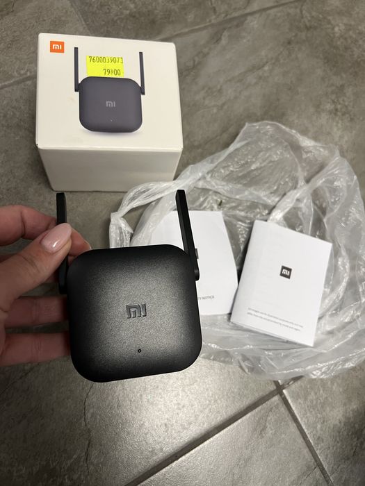 Wzmacniacz sygnału wi-fi MI range extender pro