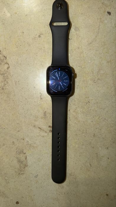 Apple Watch S6 44mm GPS (A2292) – bom estado + carregador