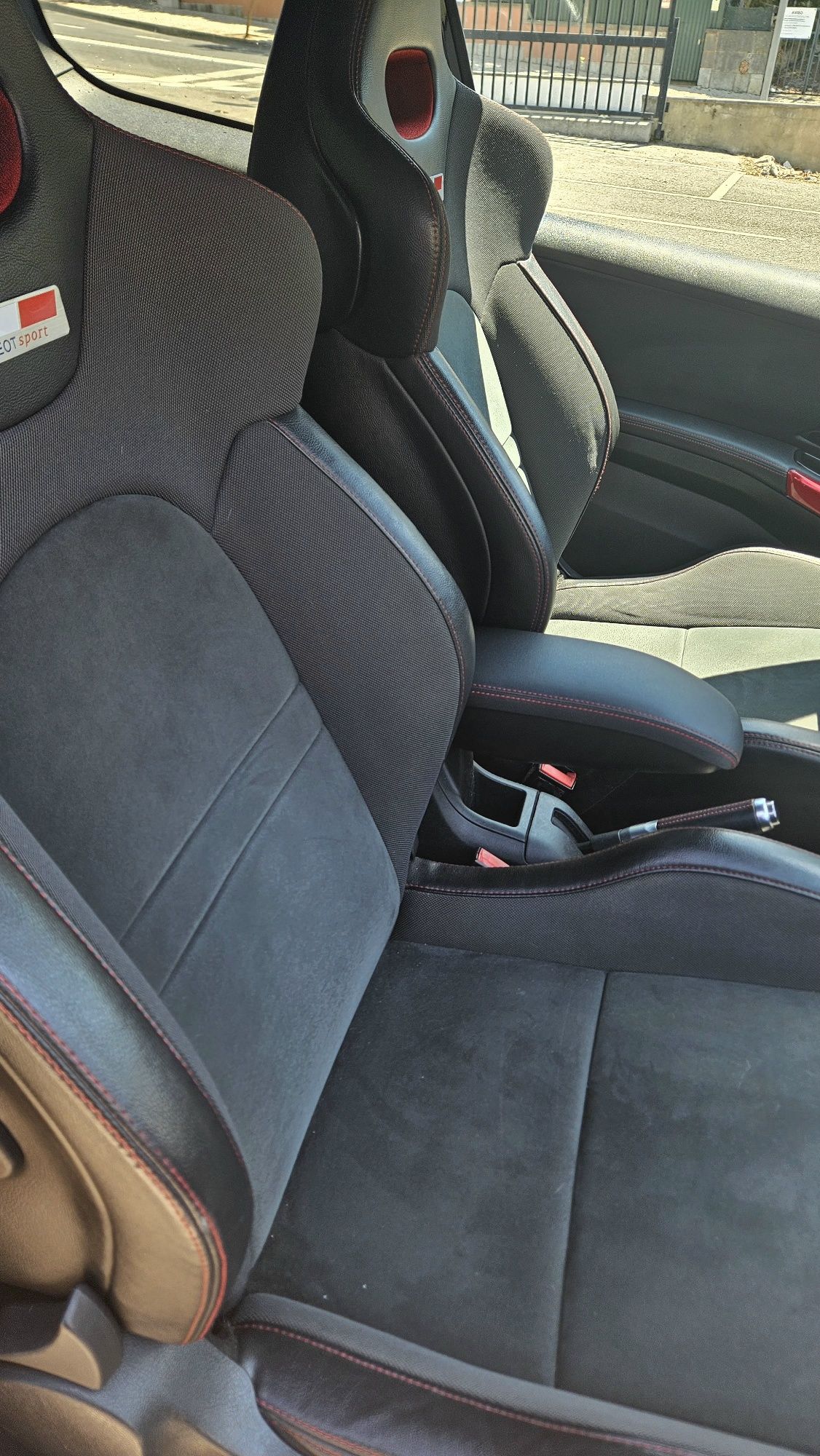 Peugeot 208 gti 43km