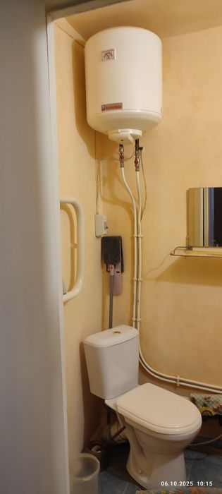 Продам 1к ж/м Приднепровск ул. Космонавтов