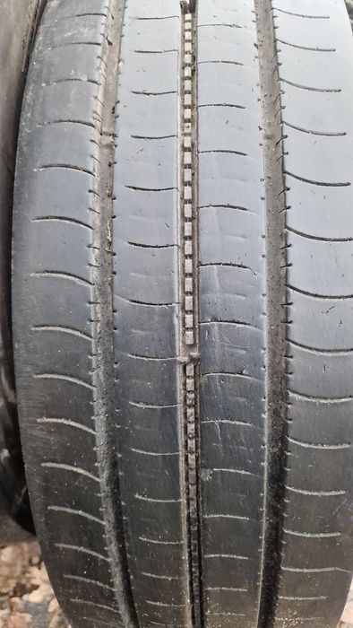 Opona 235/75r17.5 Bridgestone R-Steer 002 Przód