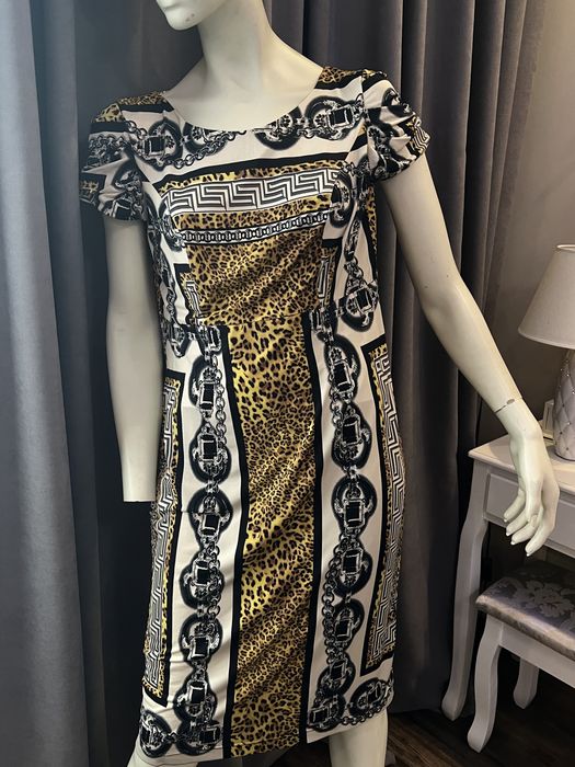 Sukienka rozm. 40-42