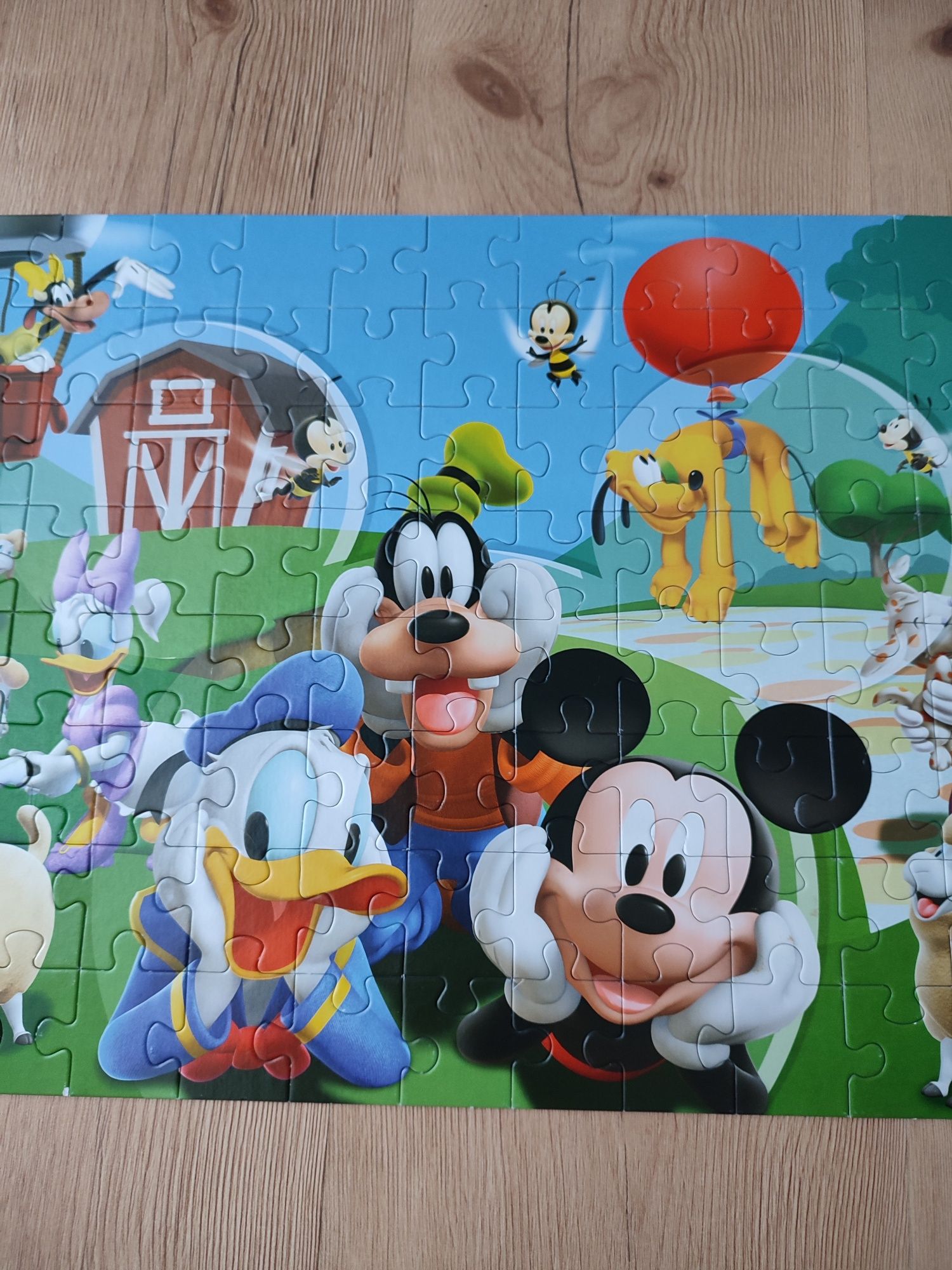 Puzzle Daisy, Pluto, Minnie Clementoni Disney 104 sztuk wiek 6 +