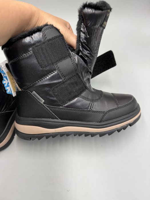 Зимові черевики Geox Adelhide 32 р чоботи