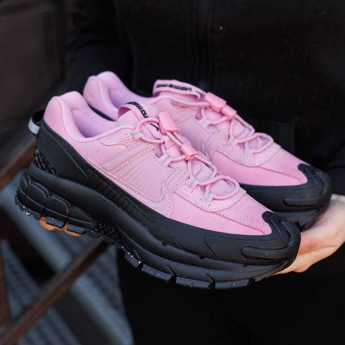 Nike Zoom Vomero Roam Black Pink Найк Зум Вомеро рожеві з чорні жіночі