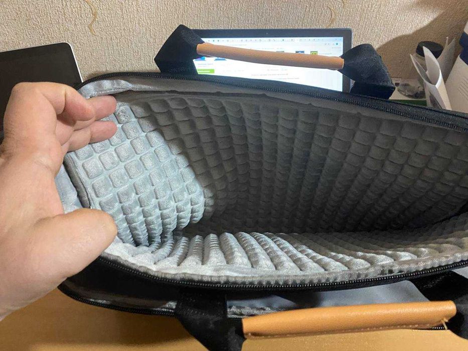 Сумка для ноутбука 17.3" дюйма, 3 зовнішні кишені, органайзер, чорна