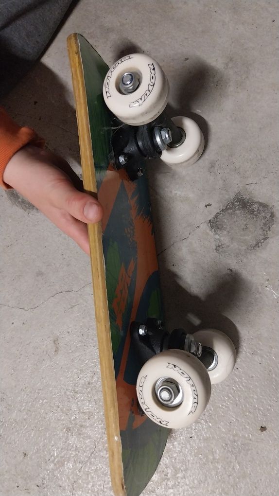 Mini skate para criança