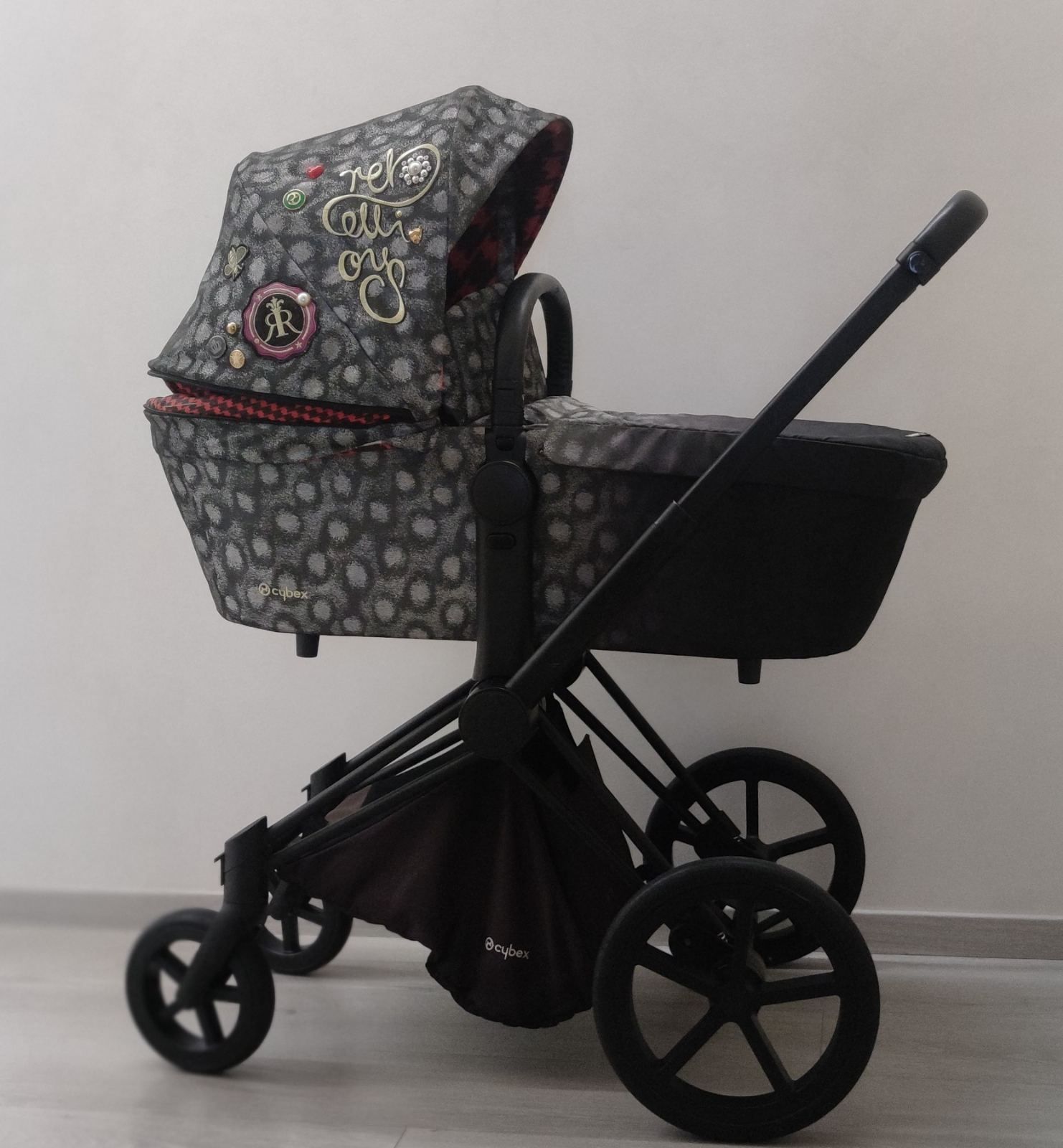 Cybex Priam продам