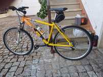 Bicicleta quadro em aluminio como nova