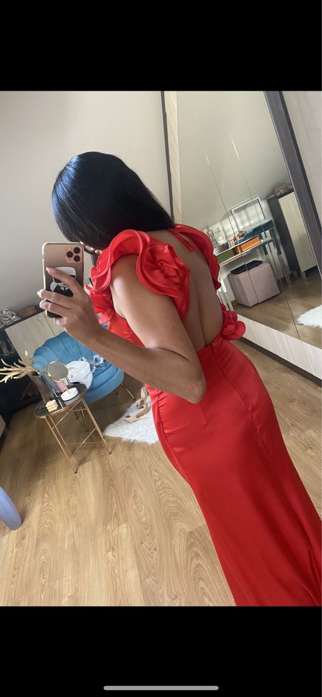 Sukienka Lou S czerwona długa z rozporkiem