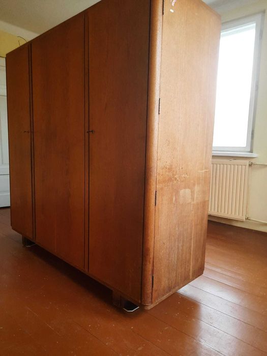 Szafa drewniana (sklejka) PRL secesja 3-drzwiowa półmat ładny stan