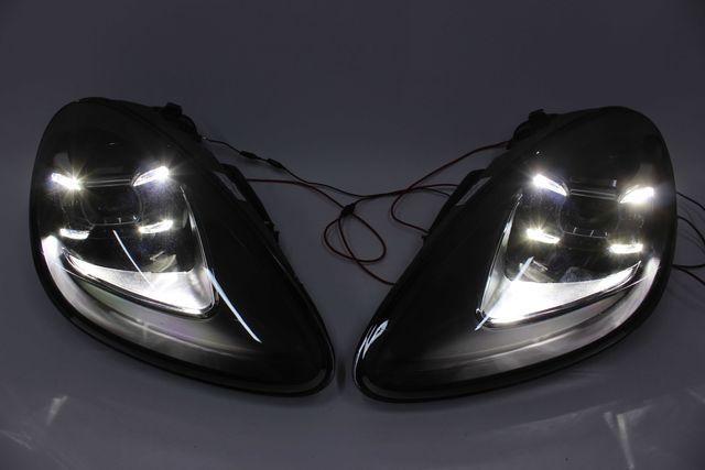 Lampy reflektory przód Porsche Cayenne 958 II 10-13 BI LED Full XENON