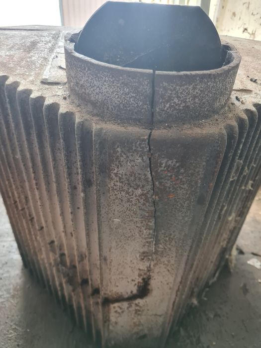 Kominek żeliwny narożny wkład