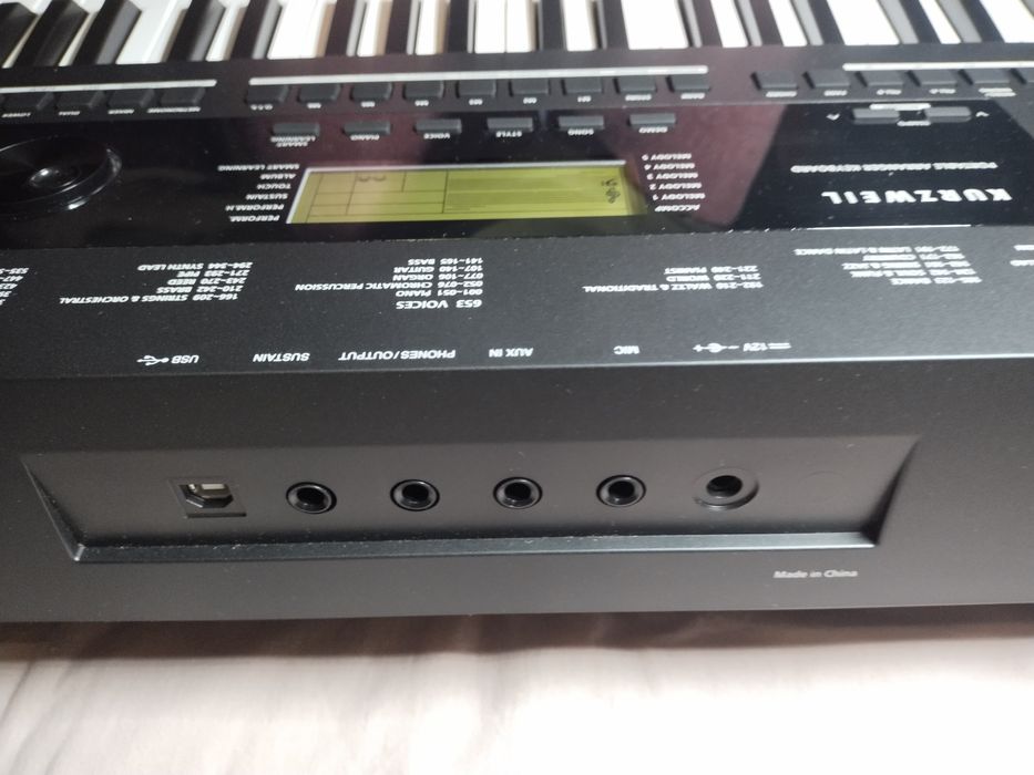 Синтезатор Kurzweil KP110