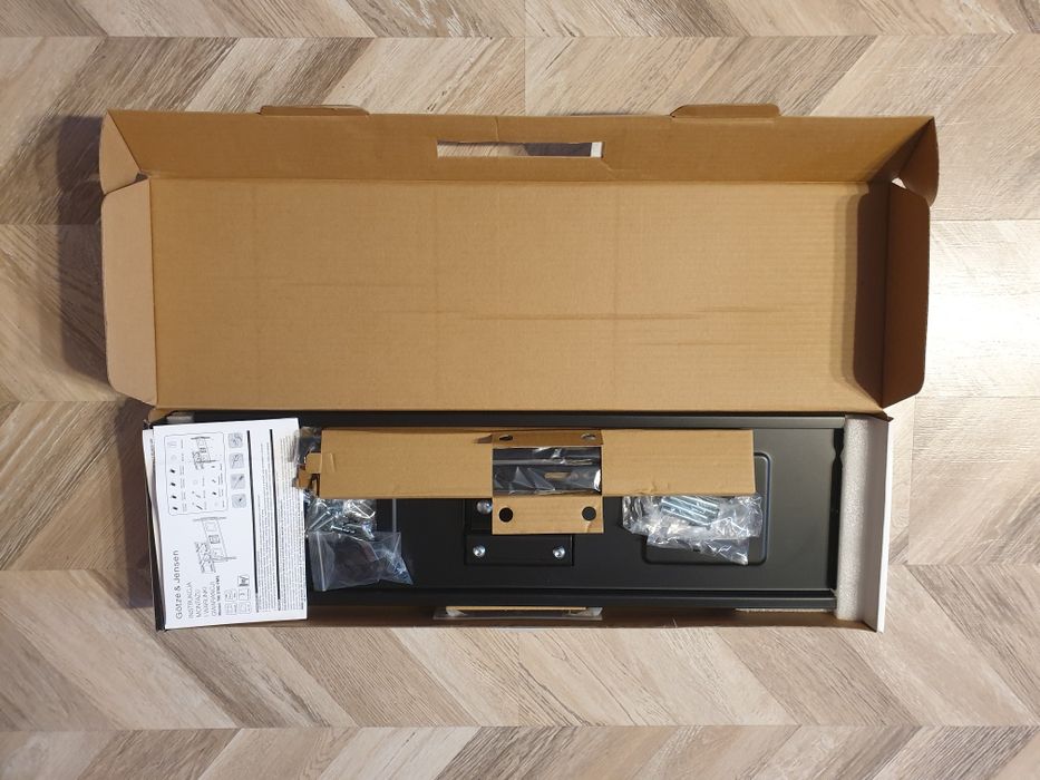 Uchwyt ścienny do TV Götze & Jensen TM 3760 FMS dla TV 32"–75″