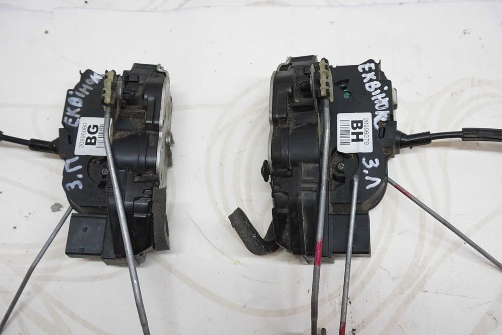 Замок двері Chevrolet Equinox \Шевроле Еквінокс 2.4 (2010-2016)