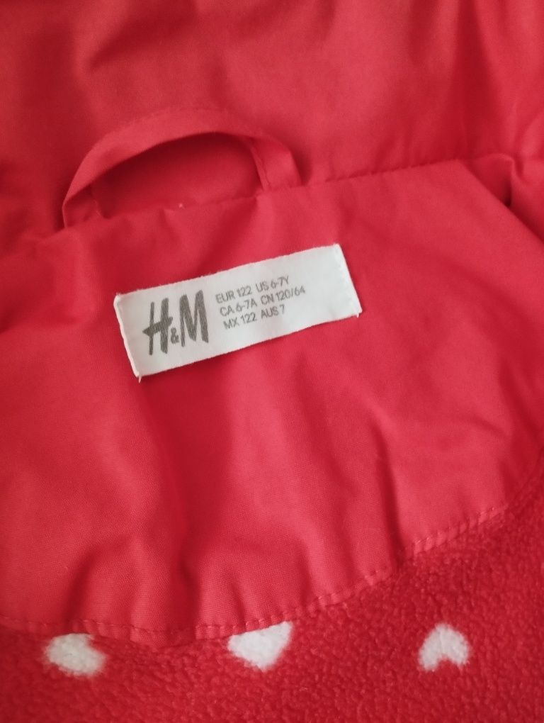 Куртка/ вітровка H&M для дівчинки р.122