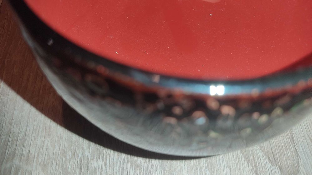 Conjunto de taças japonesas e pauzinhos