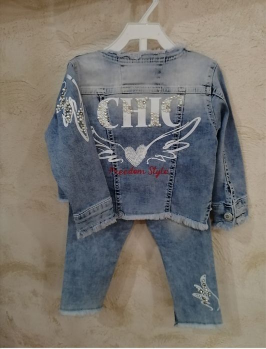 Джинсовый костюм