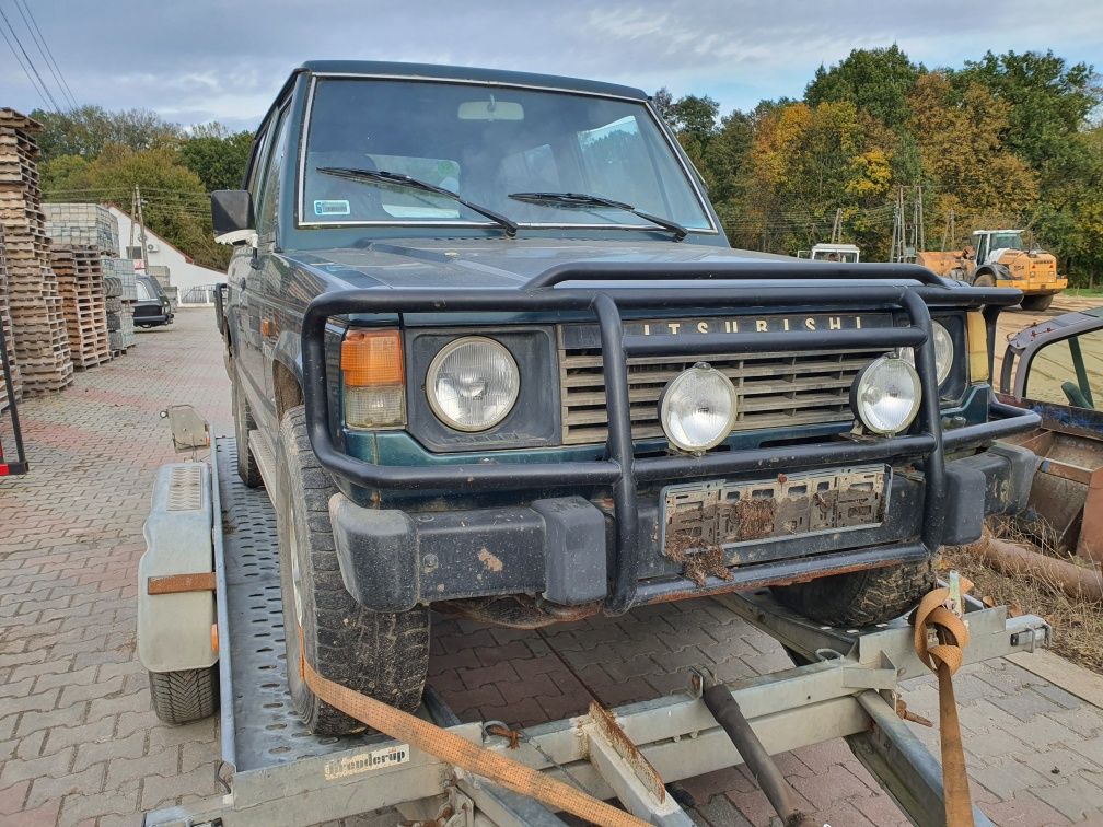 MITSUBISHI PAJERO 1 I 2.3 TD 3d 4d55 wszystkie części