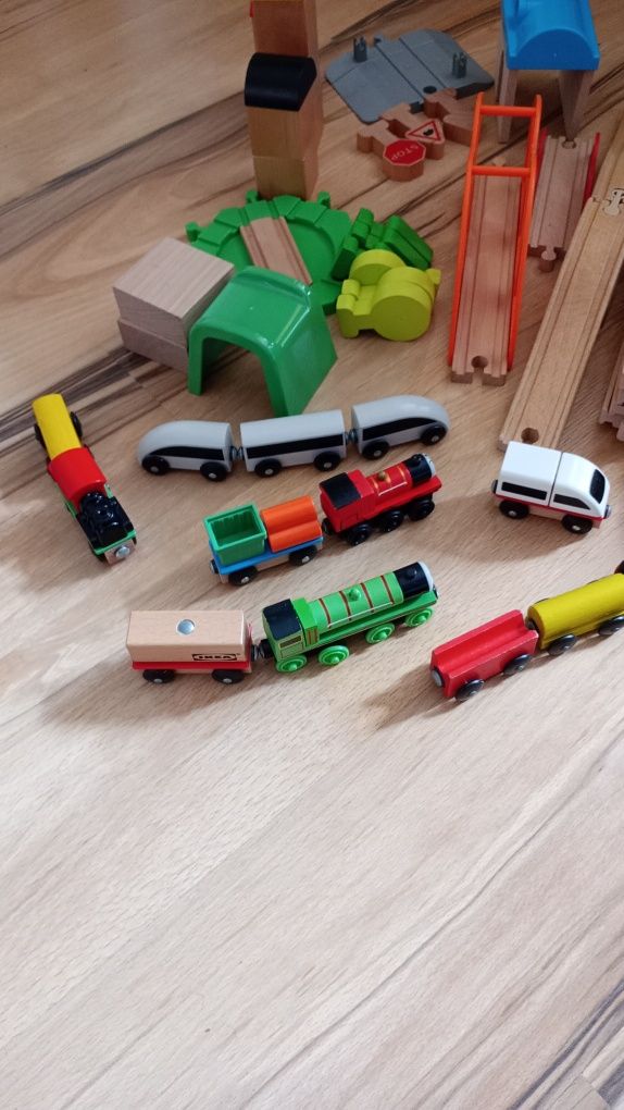 Ikea Drewniane tory plus akcesoria