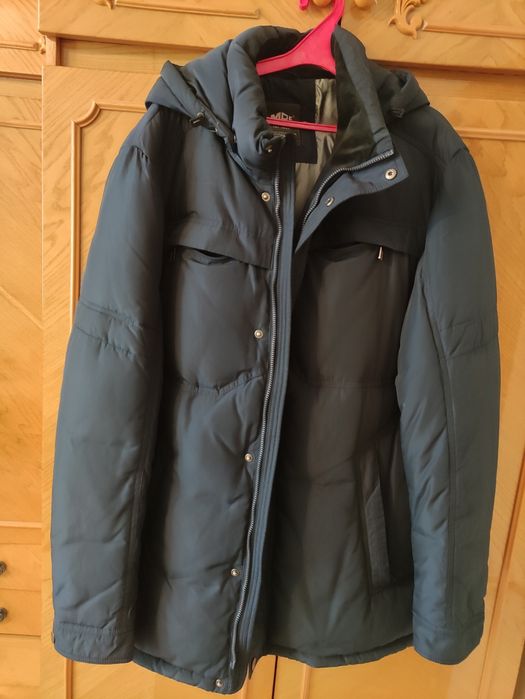 Чоловіча куртка розмір 58.