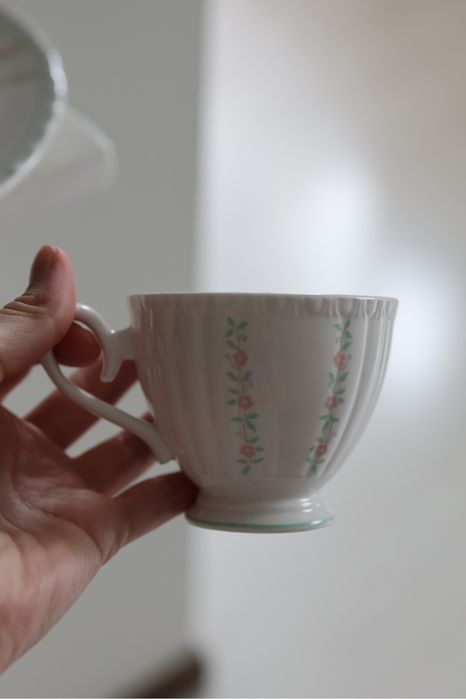 Вінтажний набір посуду