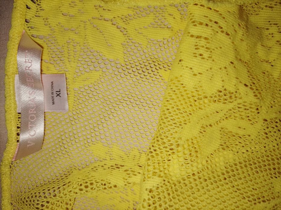 Белье Victoria's Secrets p. XL
