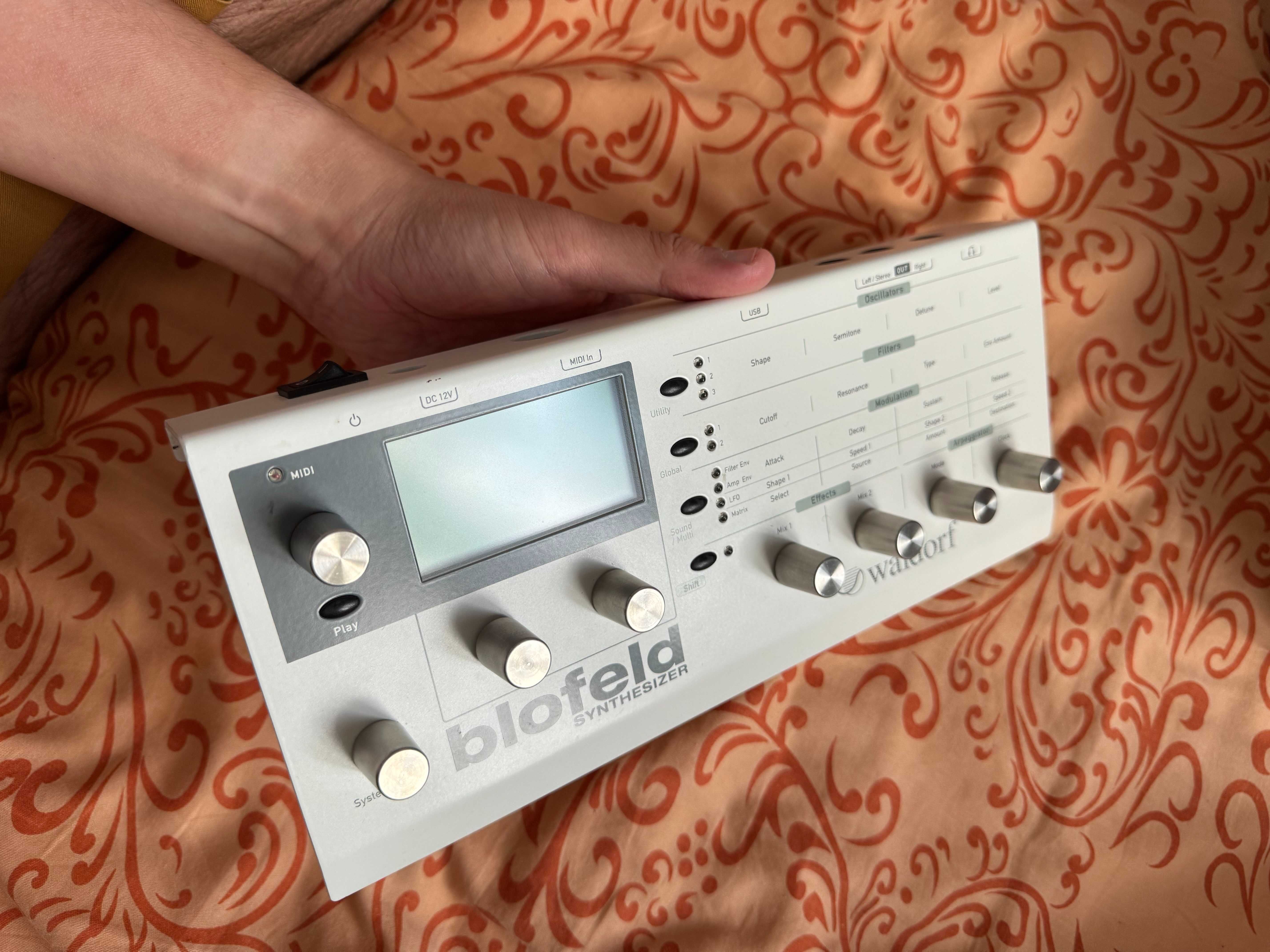 Syntezator Waldorf Blofeld