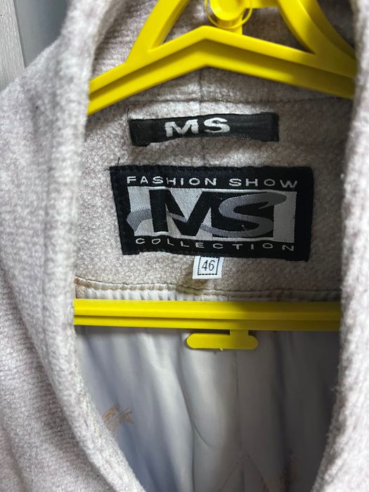 Кашемірове пальто