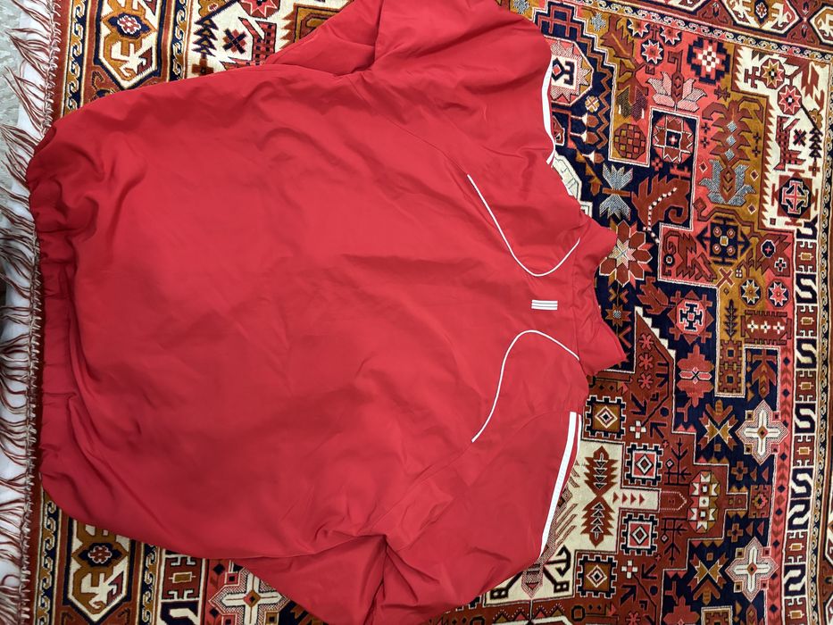 Бігова спортивна курточка Adidas