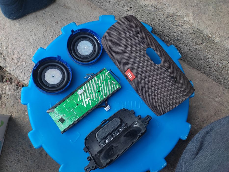 Розборка Jbl Charge 3 версія GGі TL.плата,бокові різинові динаміки