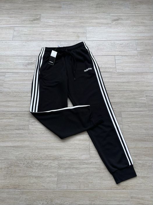 Чоловічий спортивний костюм Adidas Essentials Оригінал Весна-Літо L,XL