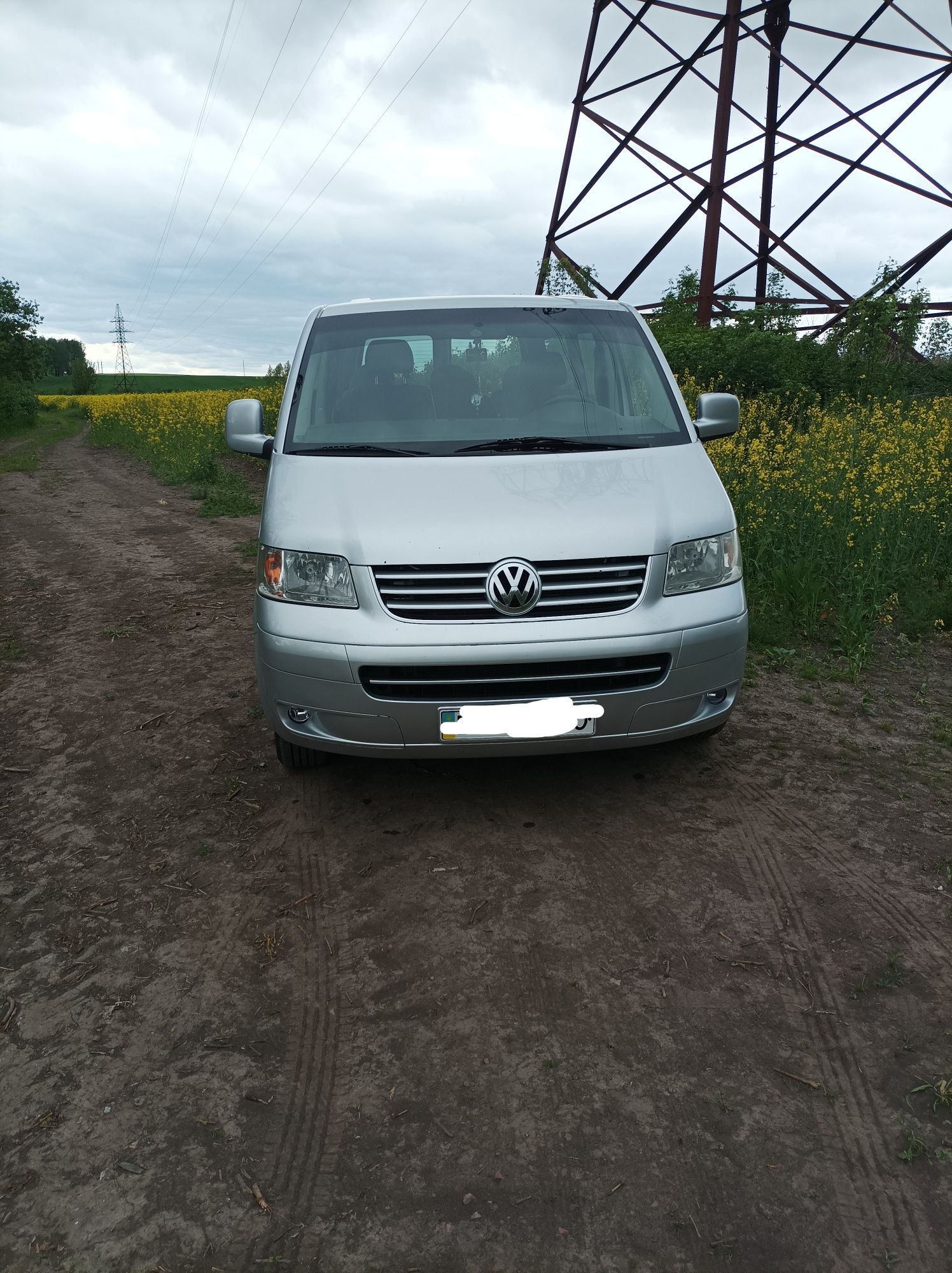 Продам Volkswagen T5 (пасс.) 2.5