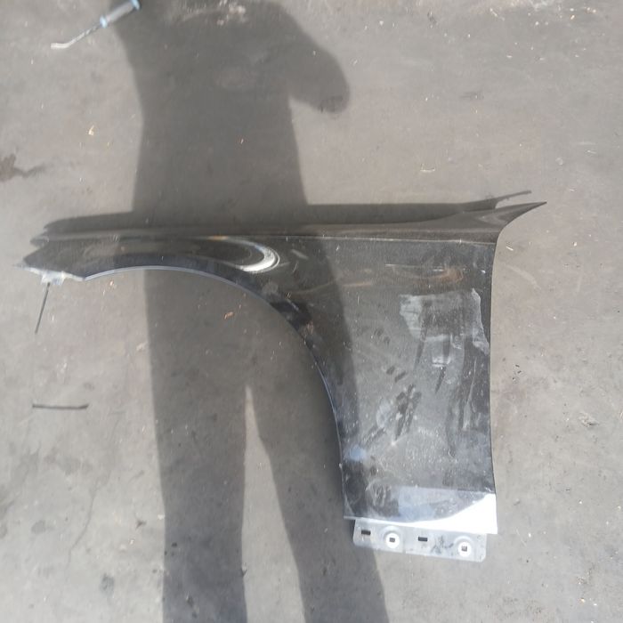 Błotnik lewy mercedes s klasa