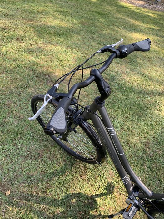 Rower miejski/trekingowy - 8 przerzutek